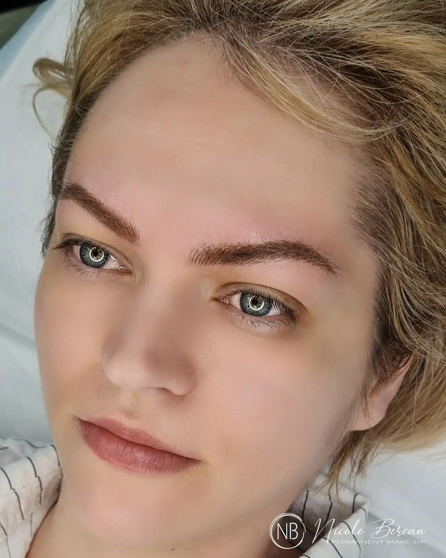 micropigmentare-sprancene-14